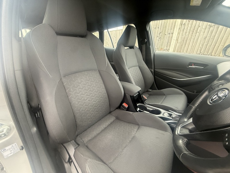 Used Toyota Corolla 2020 for sale - 77805795: Photo 27