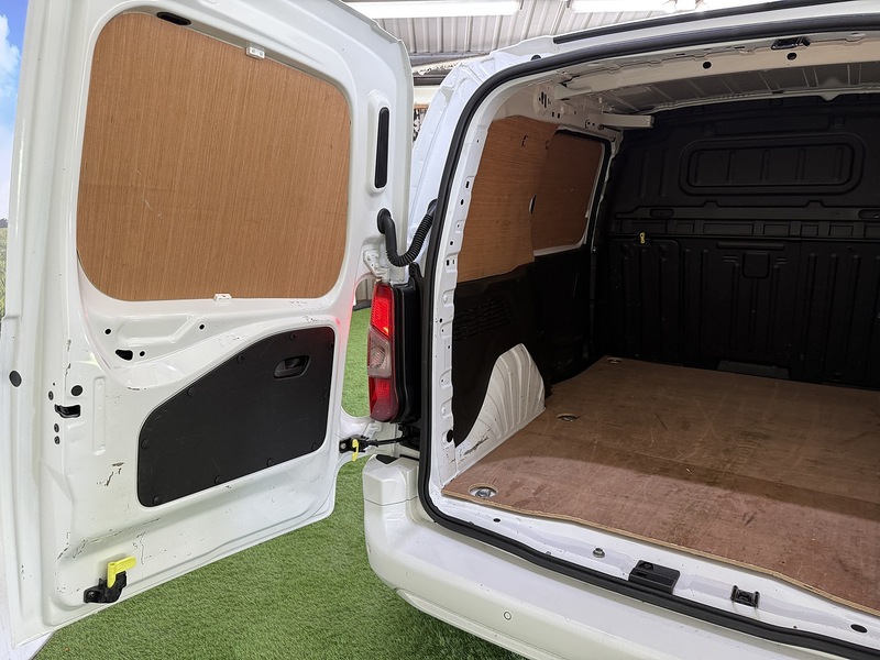 Used Vauxhall Combo 2021 for sale - 76194015: Photo 41