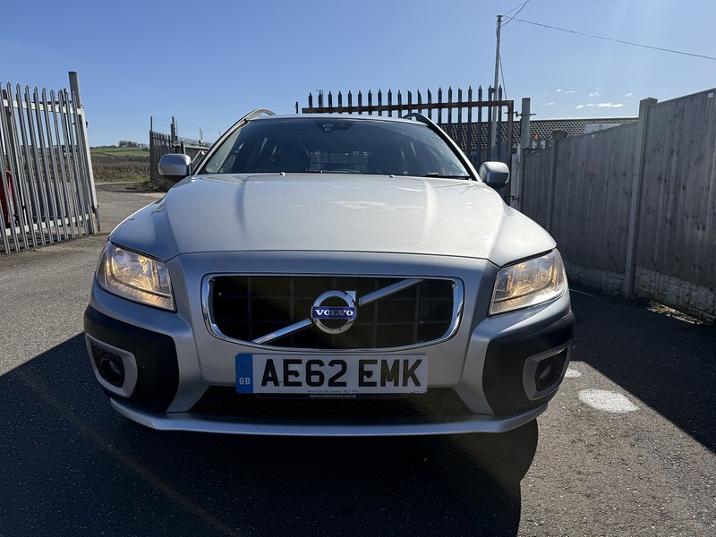Used Volvo XC70 for sale - 78027171: Photo 2