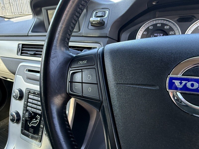 Used Volvo XC70 for sale - 78027171: Photo 22