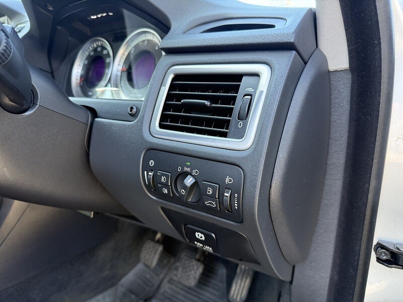 Used Volvo XC70 for sale - 78027171: Photo 24