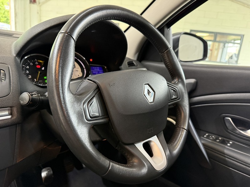 Used Renault Megane 2009 for sale - 76194026: Photo 37
