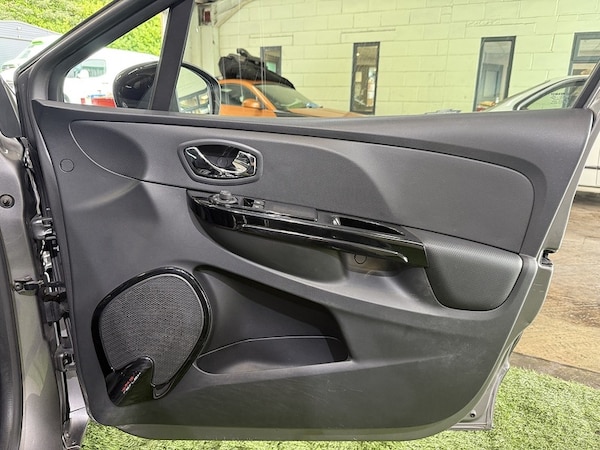 Used Renault Clio 2013 for sale - 76320118: Photo 23