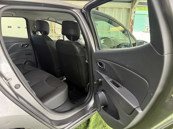 Used Renault Clio 2013 for sale - 76320118: Photo 30