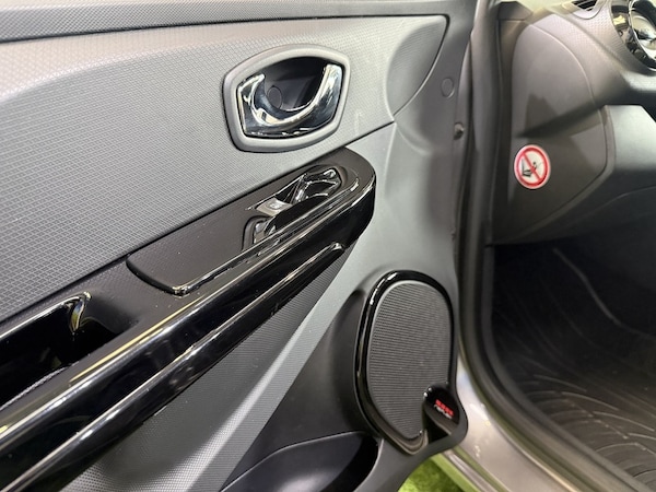 Used Renault Clio 2013 for sale - 76320118: Photo 42