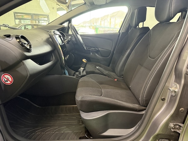 Used Renault Clio 2013 for sale - 76320118: Photo 46
