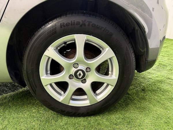 Used Renault Clio 2013 for sale - 76320118: Photo 6