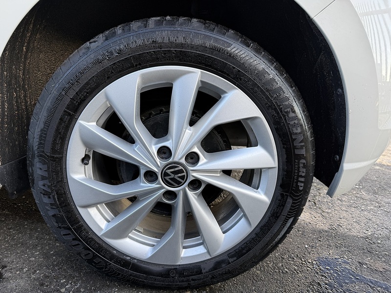 Used Volkswagen Polo 2023 for sale - 77258924: Photo 5