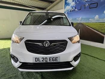 Used Vauxhall Combo 2020 for sale - 76194020: Photo 3