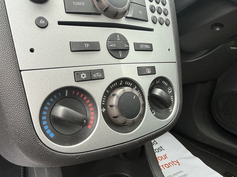 Used Vauxhall Corsa 2013 for sale - 77632266: Photo 50