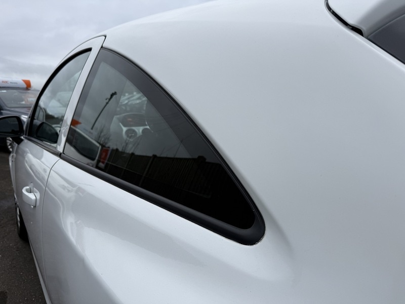 Used Vauxhall Corsa 2013 for sale - 77632266: Photo 8