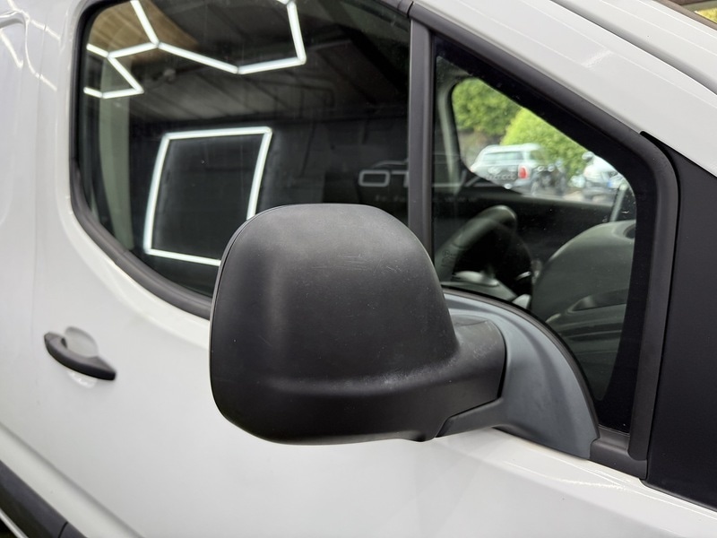 Used Vauxhall Combo 2019 for sale - 76193931: Photo 15