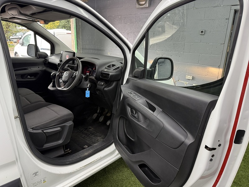Used Vauxhall Combo 2019 for sale - 76193931: Photo 16