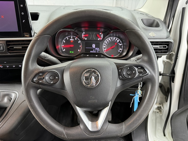 Used Vauxhall Combo 2019 for sale - 76193931: Photo 23