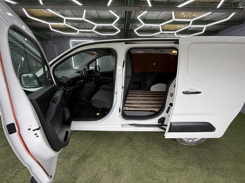 Used Vauxhall Combo 2019 for sale - 76193931: Photo 35