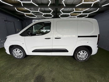 Used Vauxhall Combo 2019 for sale - 76193931: Photo 4