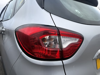 Used Renault Captur 2015 for sale - 79423352: Photo