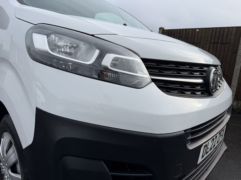 Used Vauxhall Vivaro 2022 for sale - 77547864: Photo 2