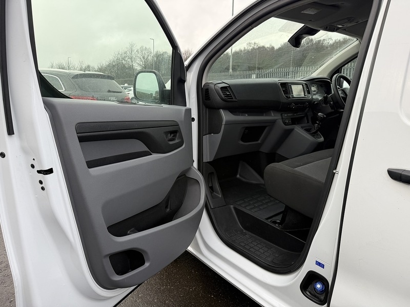 Used Vauxhall Vivaro 2022 for sale - 77547864: Photo 42