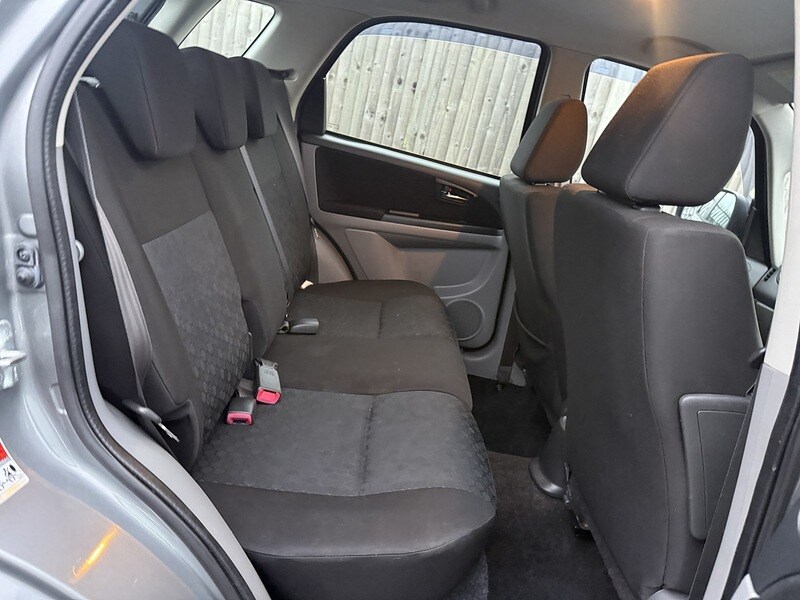 Used Suzuki SX4 2011 for sale - 77303168: Photo 37