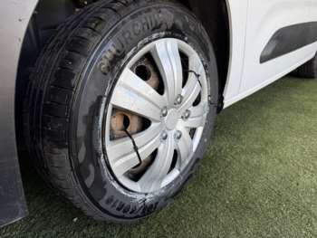 Used Peugeot Partner 2020 for sale - 74569600: Photo