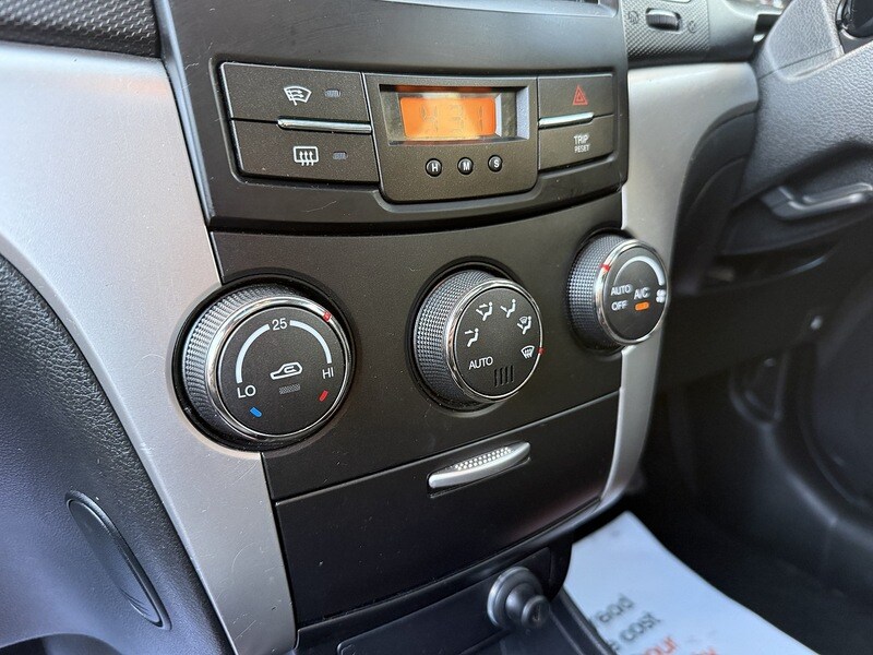 Used Ssangyong Korando 2013 for sale - 77437870: Photo 48