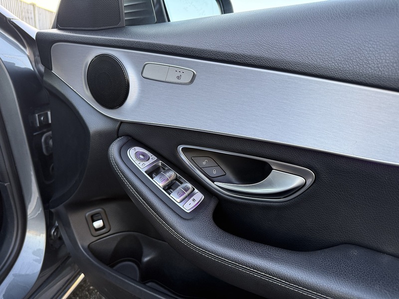 Used Mercedes-Benz C Class 2019 for sale - 77258922: Photo 19