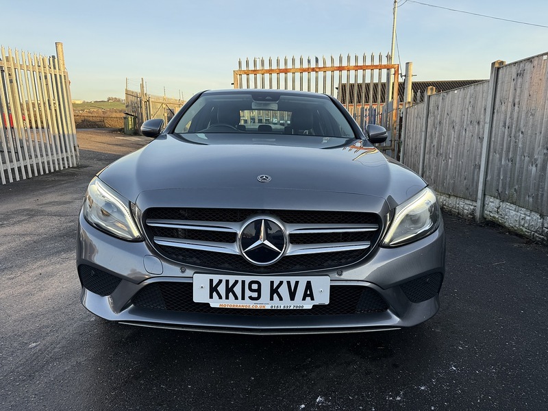 Used Mercedes-Benz C Class 2019 for sale - 77258922: Photo 3