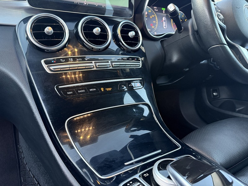 Used Mercedes-Benz C Class 2019 for sale - 77258922: Photo 65