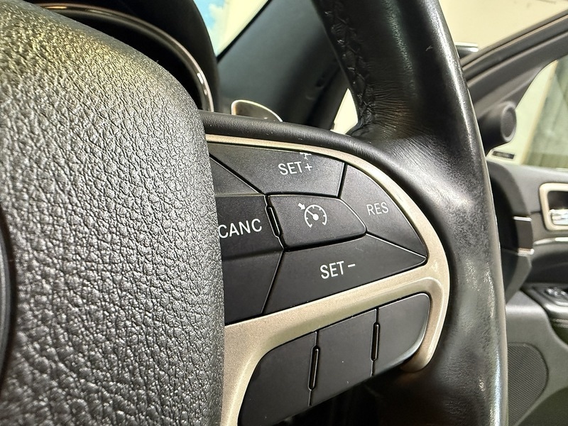 Used Jeep Grand Cherokee 2013 for sale - 76559568: Photo 23