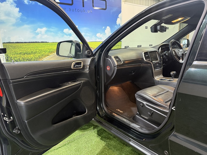 Used Jeep Grand Cherokee 2013 for sale - 76559568: Photo 50