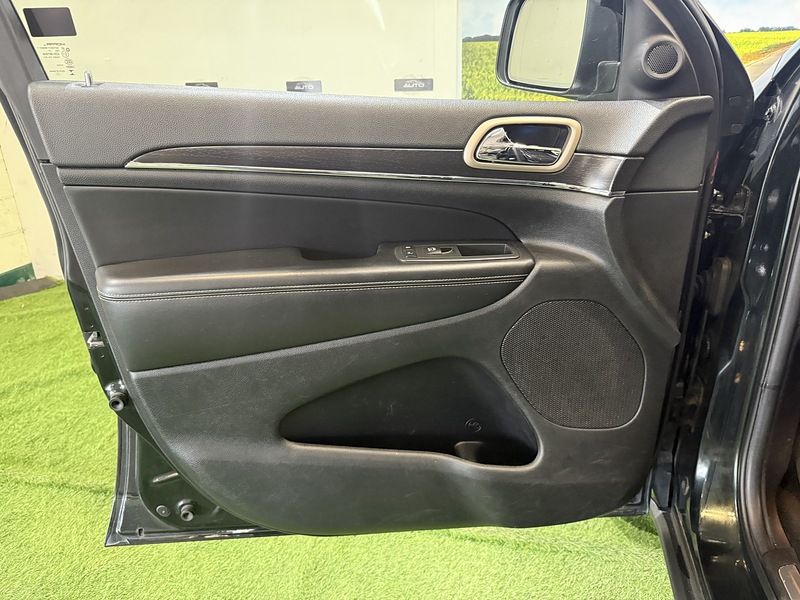 Used Jeep Grand Cherokee 2013 for sale - 76559568: Photo 54