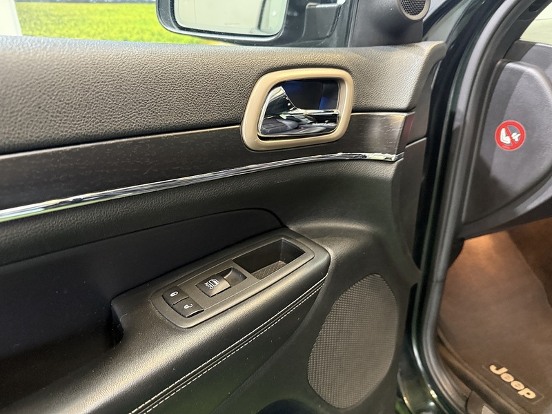 Used Jeep Grand Cherokee 2013 for sale - 76559568: Photo 55