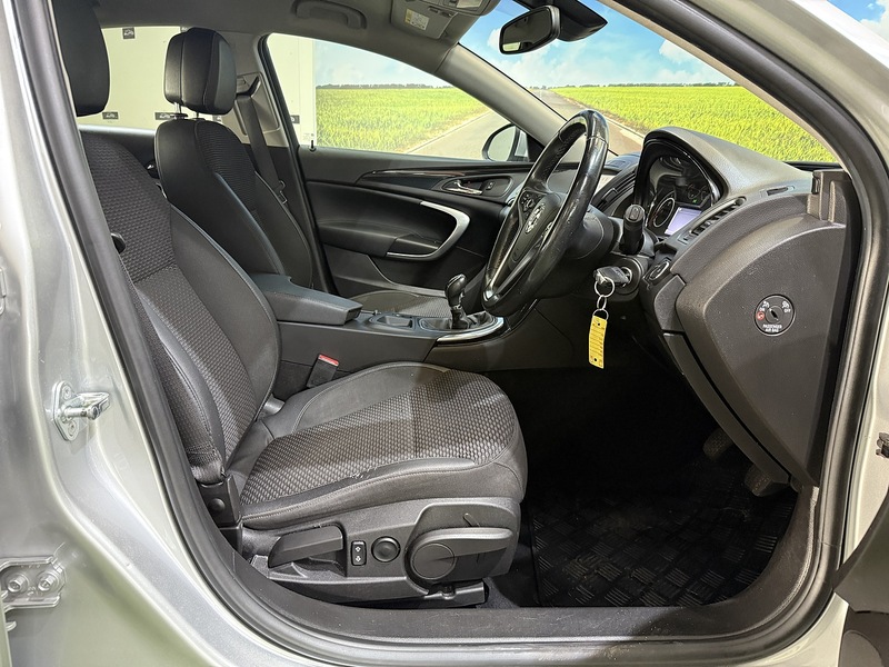 Used Vauxhall Insignia 2015 for sale - 76193967: Photo 11