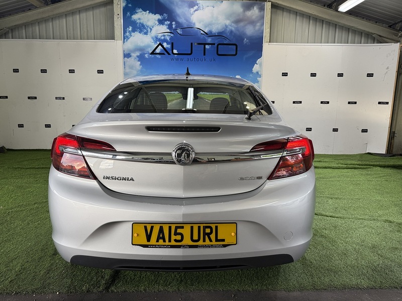 Used Vauxhall Insignia 2015 for sale - 76193967: Photo 23