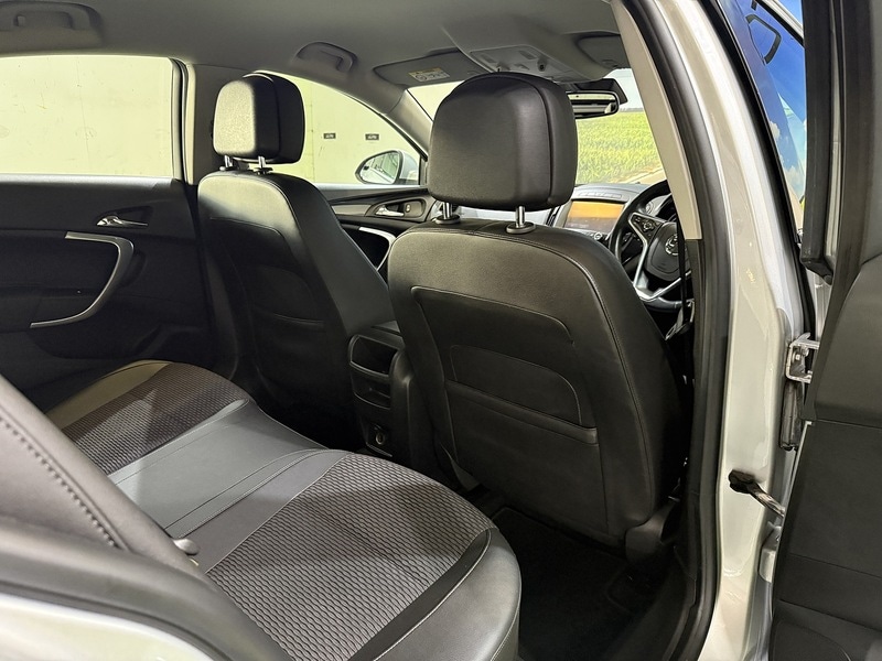 Used Vauxhall Insignia 2015 for sale - 76193967: Photo 27
