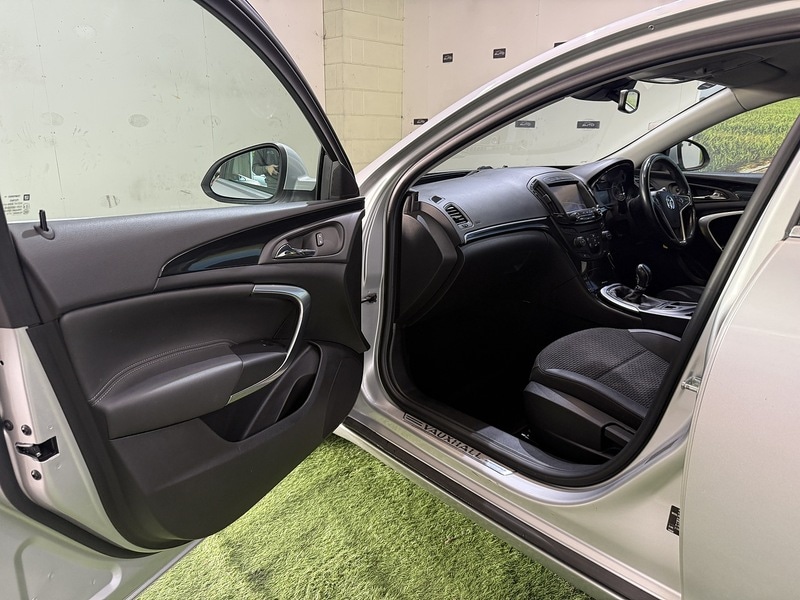 Used Vauxhall Insignia 2015 for sale - 76193967: Photo 38