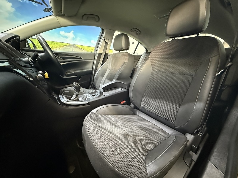 Used Vauxhall Insignia 2015 for sale - 76193967: Photo 45