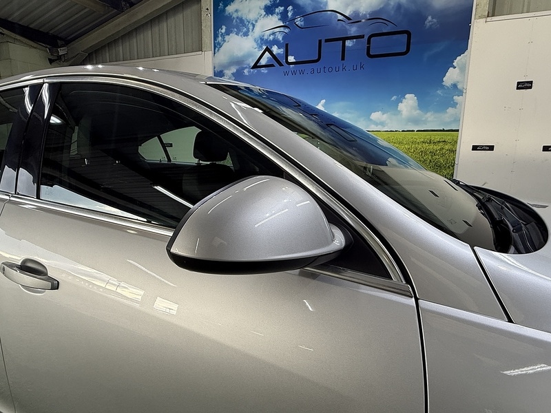 Used Vauxhall Insignia 2015 for sale - 76193967: Photo 6