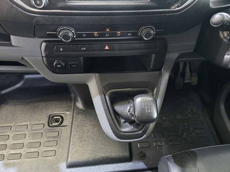 Used Vauxhall Vivaro 2020 for sale - 76194025: Photo 39
