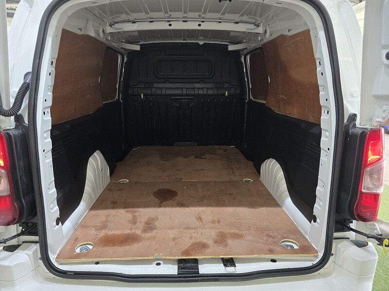 Vehicle 31