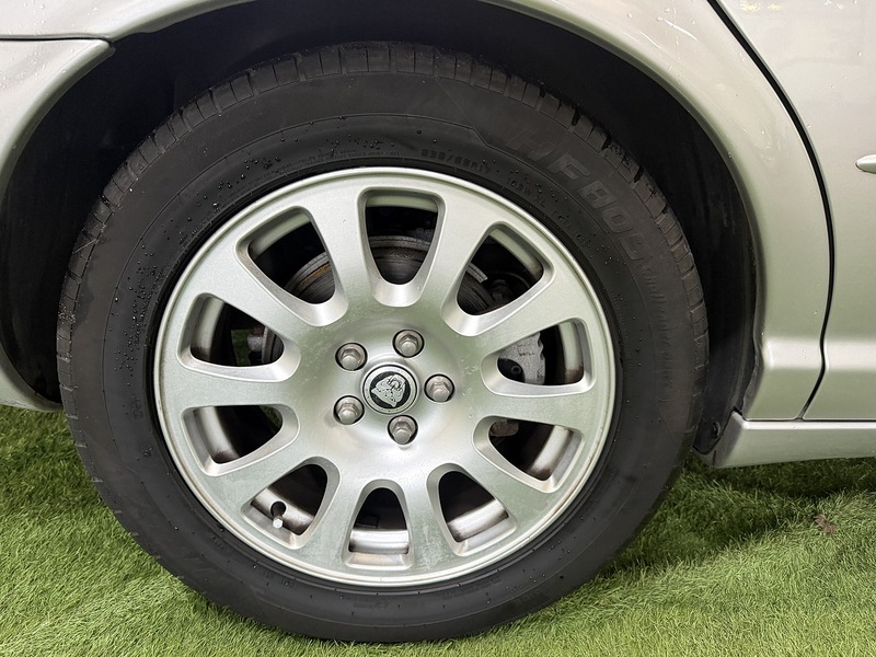 Used Jaguar XJ 2003 for sale - 77258891: Photo 17