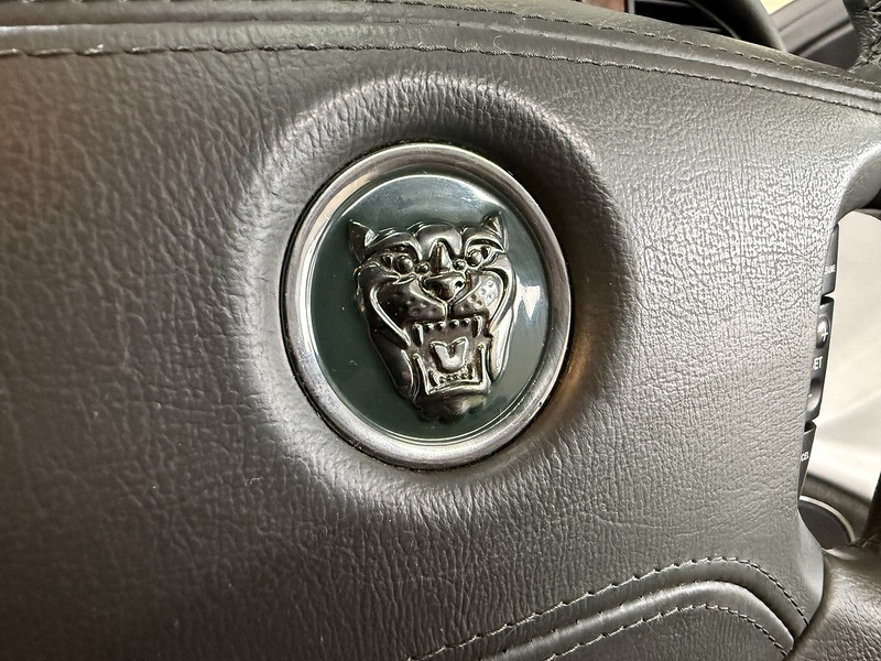 Used Jaguar XJ 2003 for sale - 77258891: Photo 33