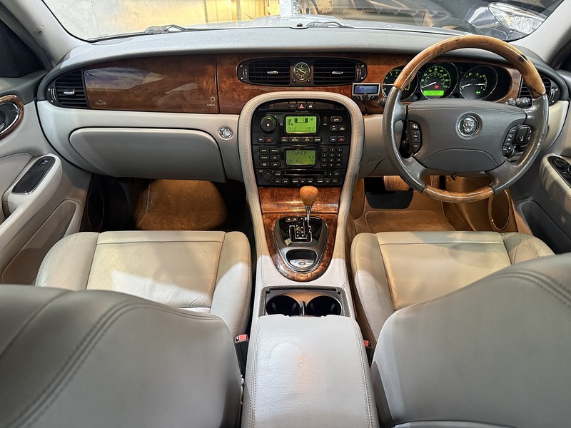 Used Jaguar XJ 2003 for sale - 77258891: Photo 48