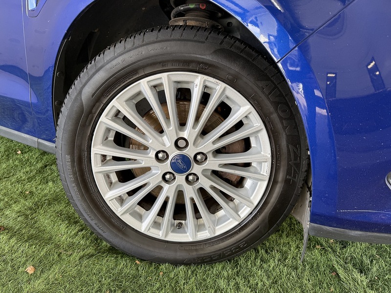 Used Ford S-Max 2018 for sale - 76230478: Photo 3