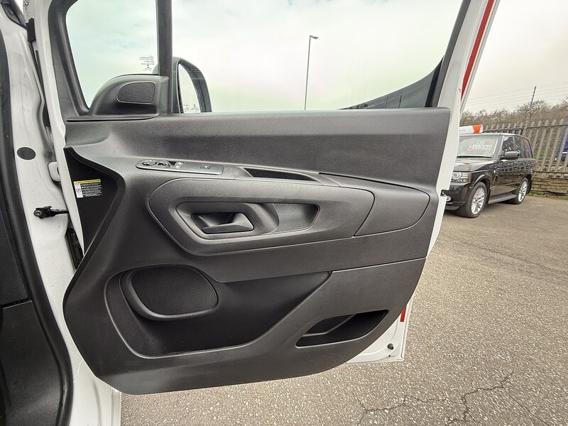 Used Vauxhall Combo 2022 for sale - 77805784: Photo 18