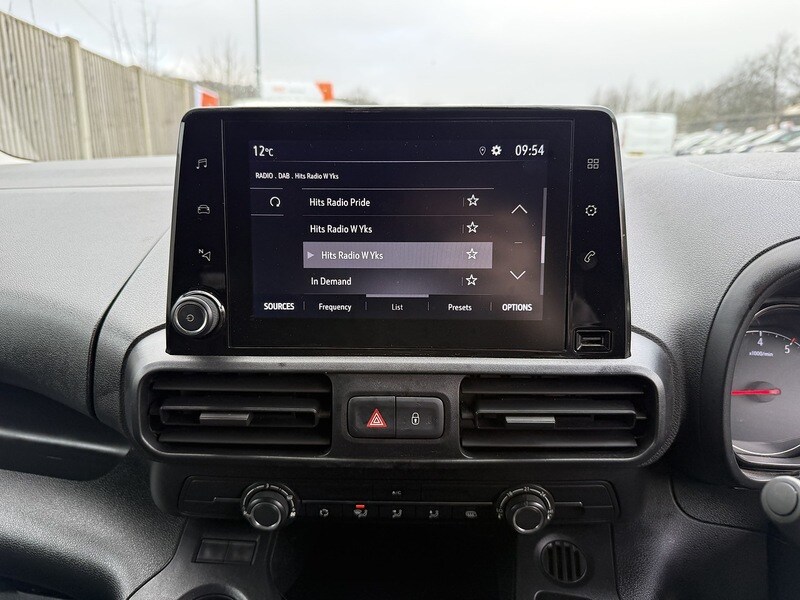 Used Vauxhall Combo 2022 for sale - 77805784: Photo 29