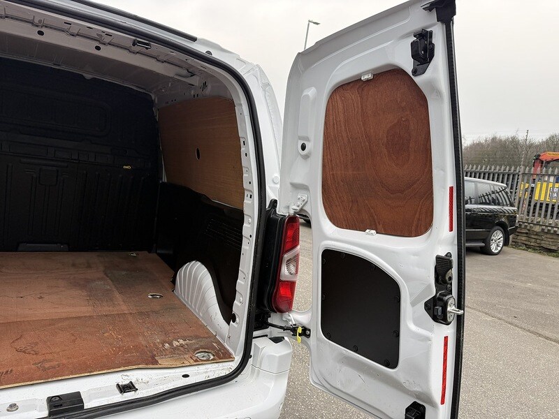Used Vauxhall Combo 2022 for sale - 77805784: Photo 37