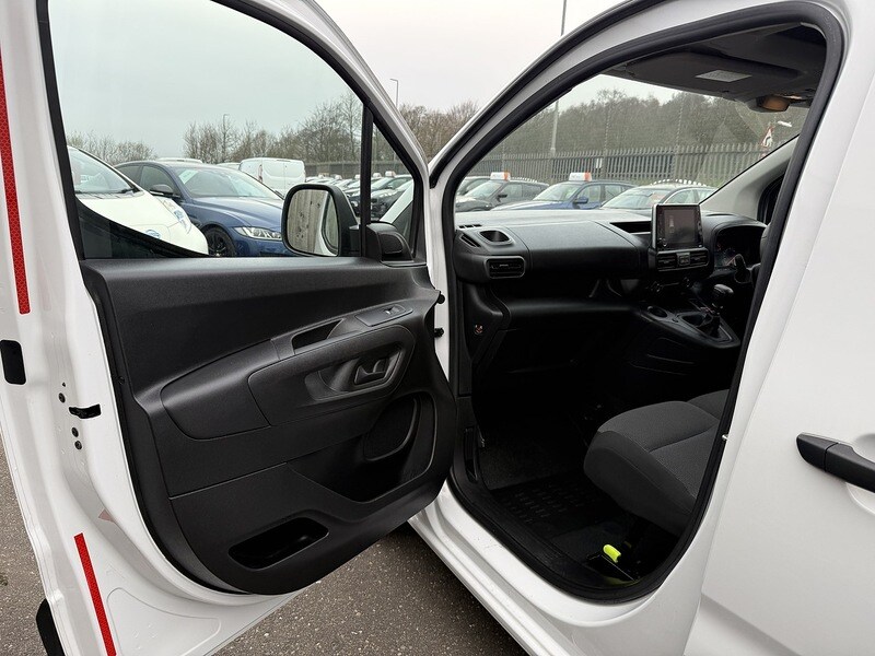 Used Vauxhall Combo 2022 for sale - 77805784: Photo 40