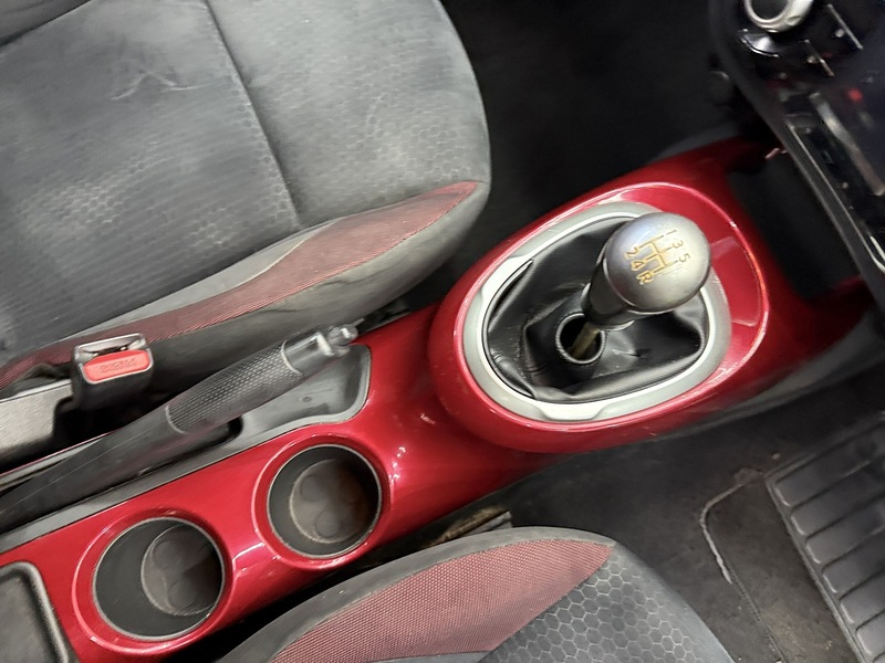 Used Nissan Juke 2011 for sale - 76193913: Photo 31